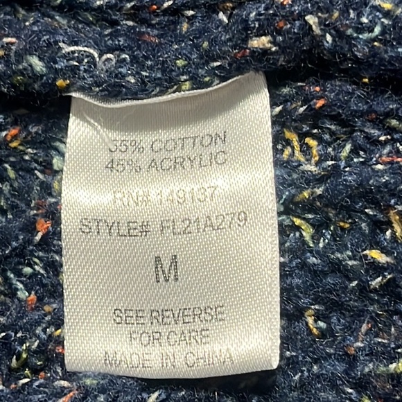 HYFVE Chic Navy Knit Cropped Sweater, COMFY, WOMEN SIZE M - Picture 8 of 9